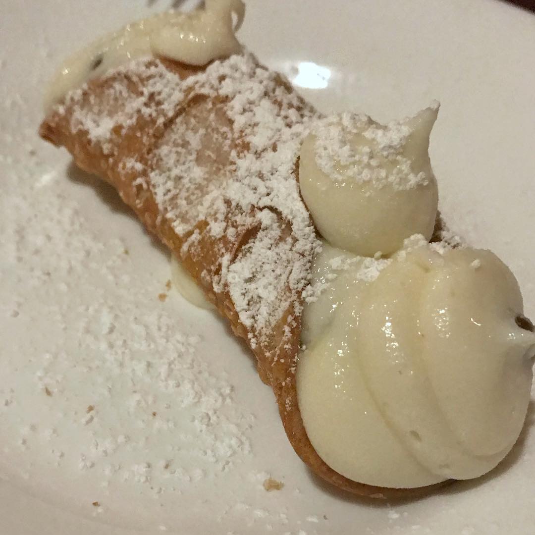 Sciortino’s Cannoli