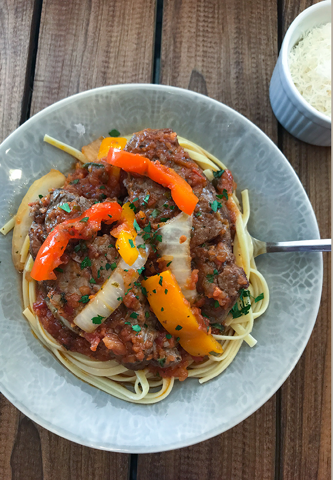 Slow Cooked Steak Pizzaiola - DadsPantry