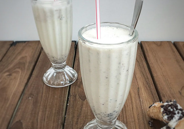 Vanilla Cannoli Milkshake