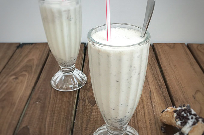 Vanilla Cannoli Milkshake