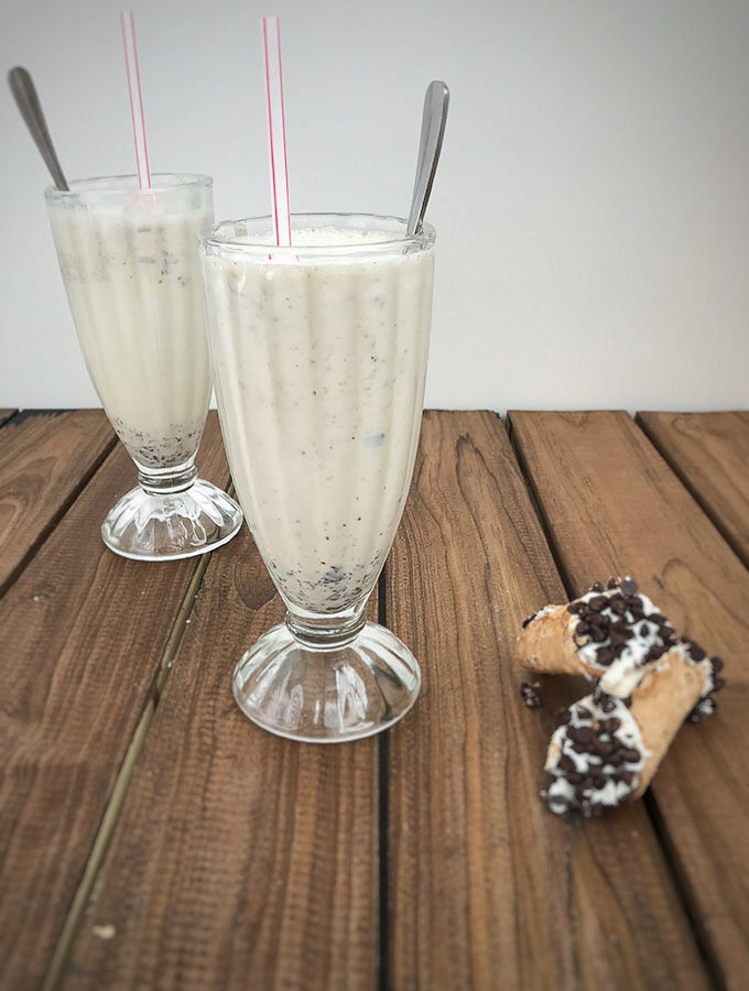 Vanilla Cannoli Milkshake