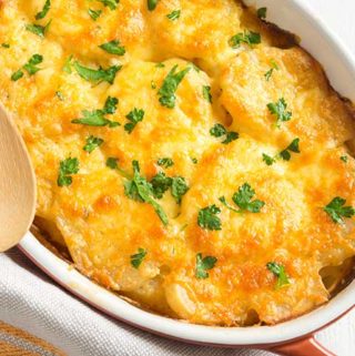 Delicious creamy cheesy potatoes au gratin.